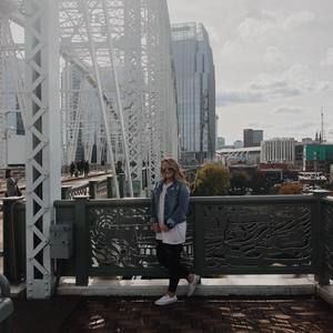 Meet your Posher, Mackenzie